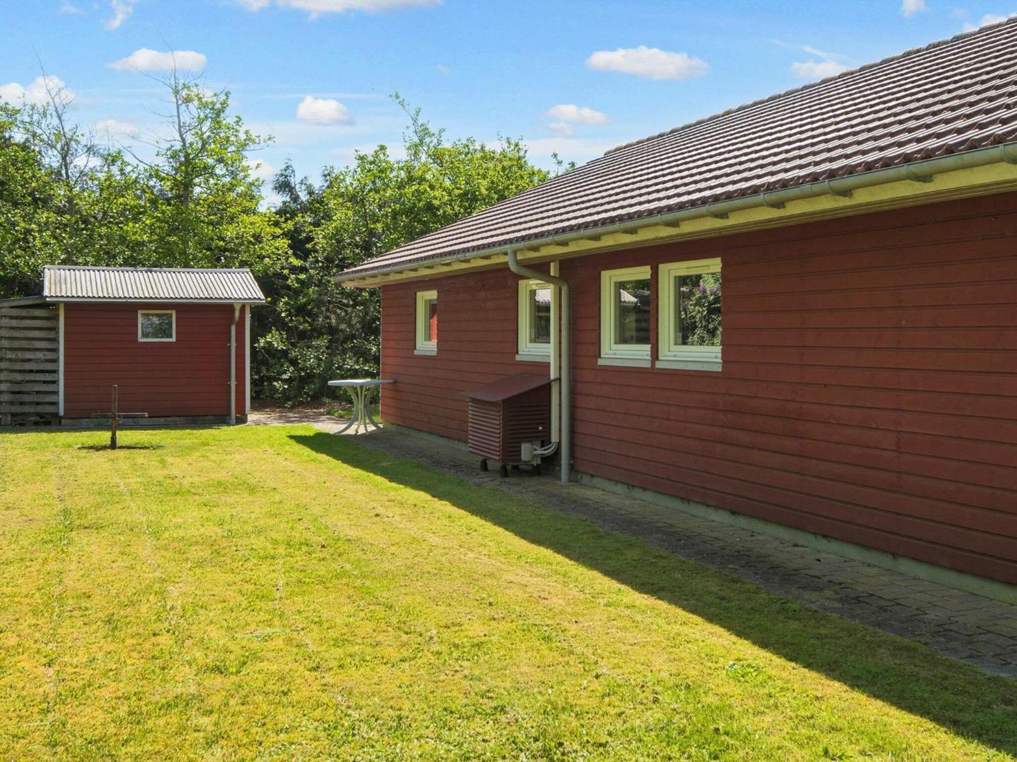 6 Person Holiday Home In Tarm Kültér fotó